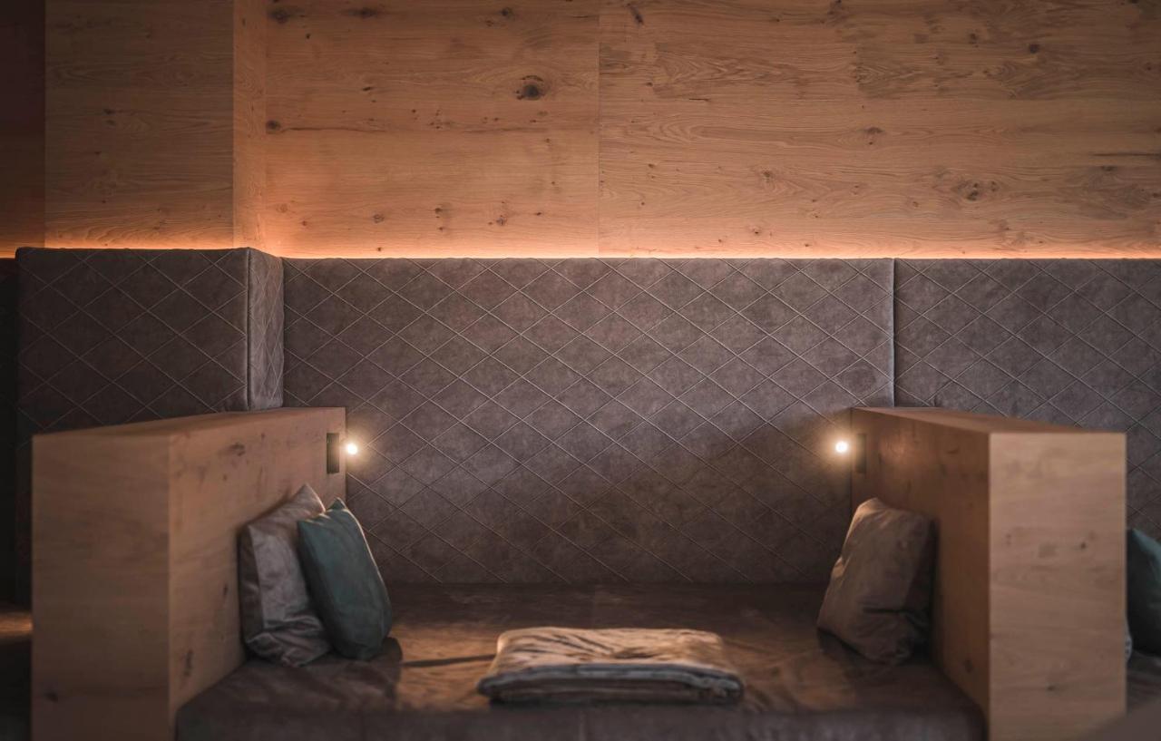 Majestic - Unique Spa Resort Brunico Kültér fotó