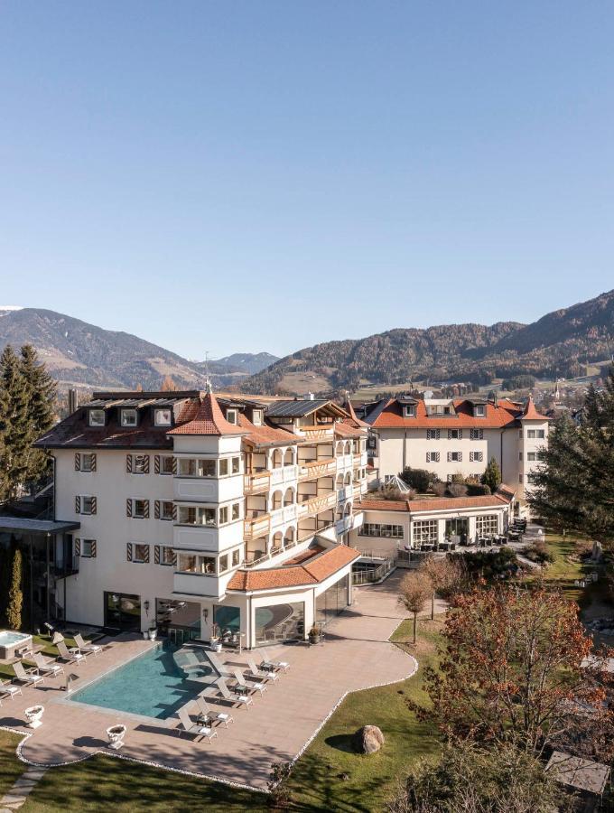 Majestic - Unique Spa Resort Brunico Kültér fotó